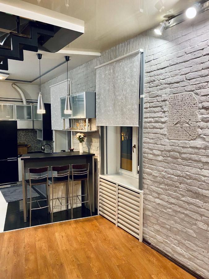 Apt In The Center Of The Town Near The Opera House Apartment Лвив Екстериор снимка