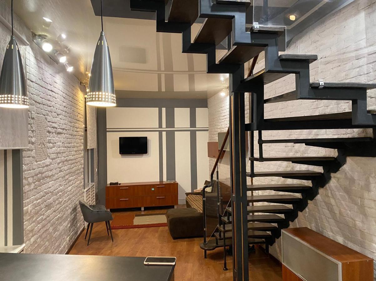Apt In The Center Of The Town Near The Opera House Apartment Лвив Екстериор снимка
