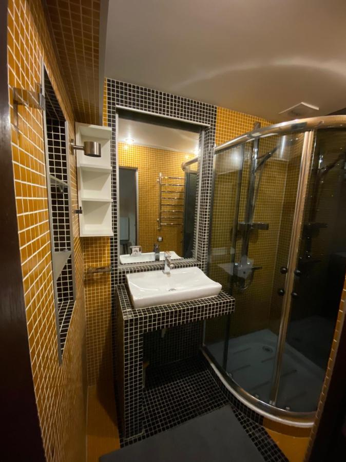 Apt In The Center Of The Town Near The Opera House Apartment Лвив Екстериор снимка